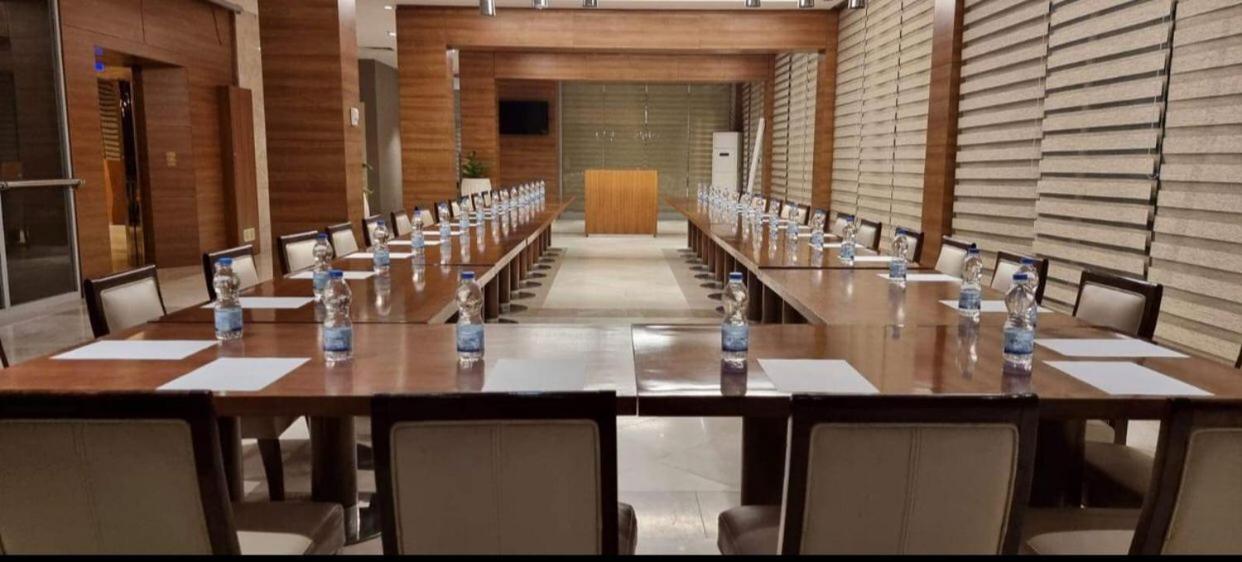 Karbala Rayhaan Hotel & Suites Экстерьер фото